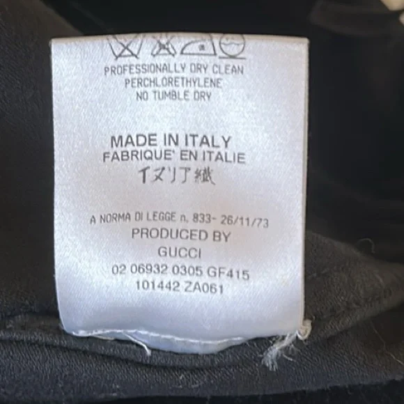 Gucci Black Velvet Pencil Skirt with Lace Up Detail at Back Size 46 US 10-12 - Picture 10 of 16